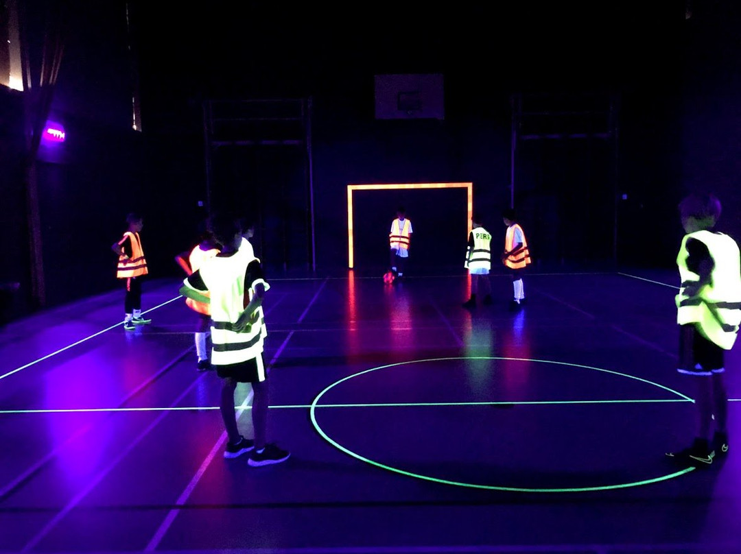 Glow & Bubble voetbal Maastricht-马斯特里赫特必去景点