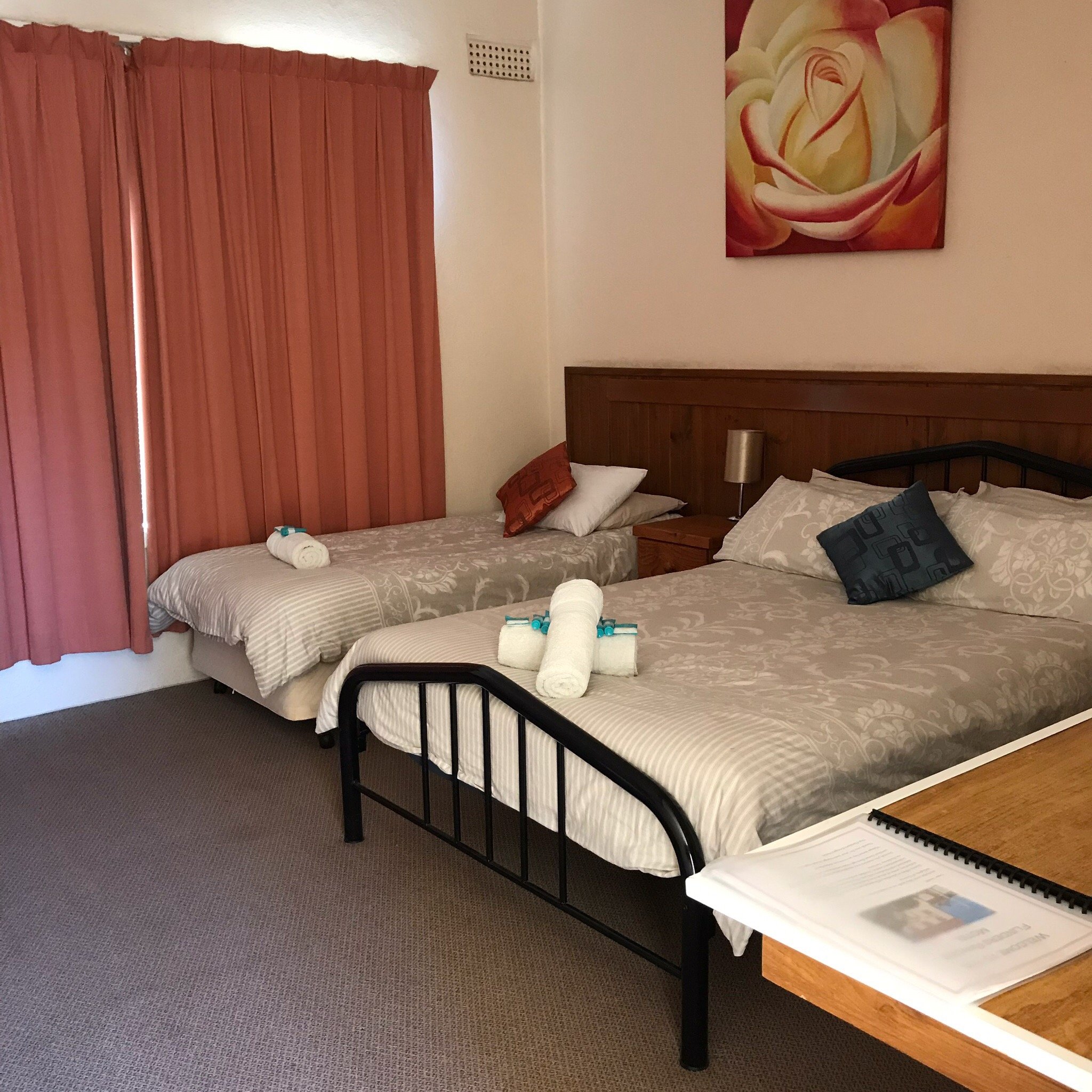 Flinders Ranges Motel-官方