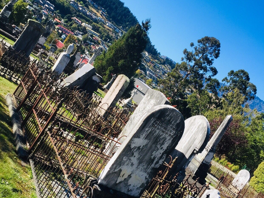 Queenstown Cemetery-皇后镇必去景点