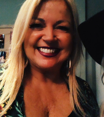 Your Driver-基洛纳必去景点