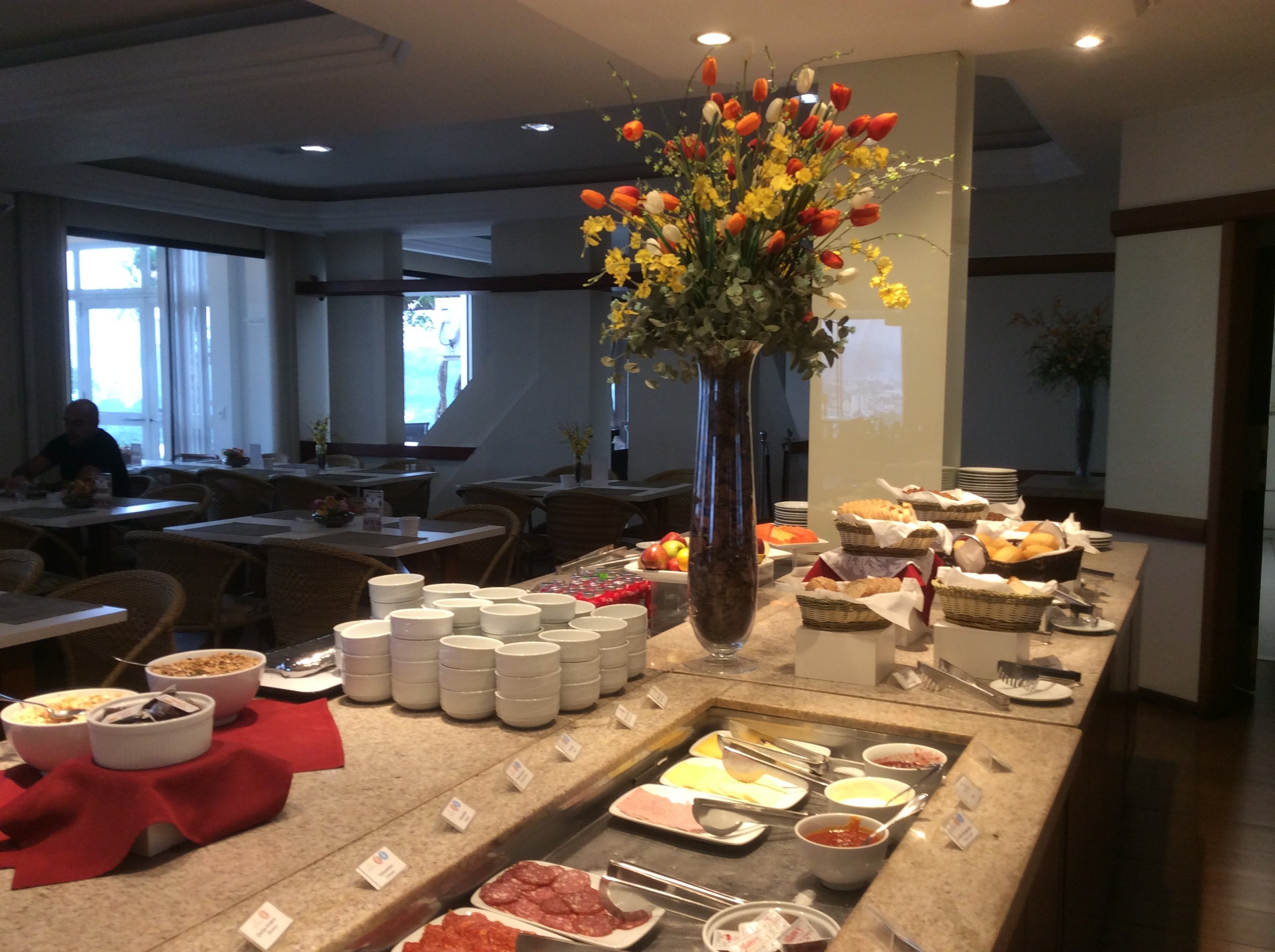 Monthez Hotel & Eventos-餐饮