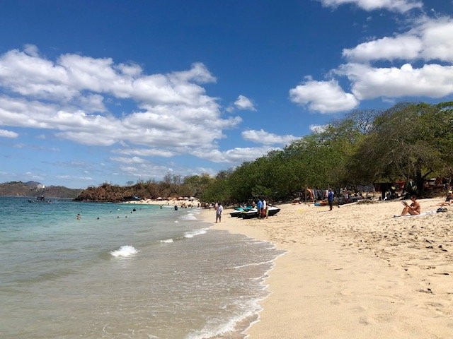 贡查尔酒店主图