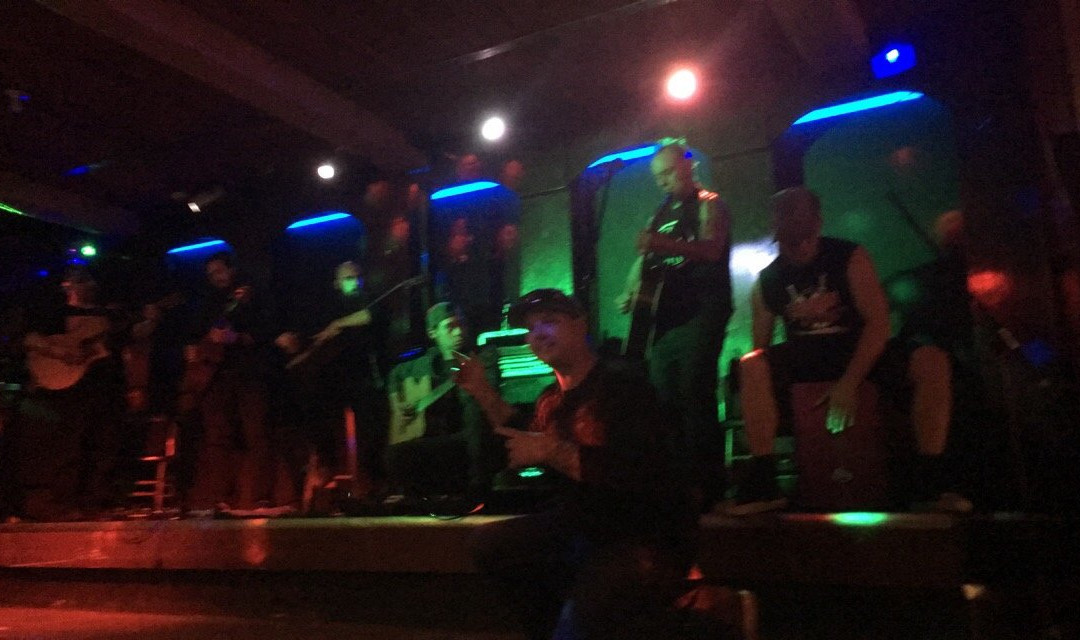 Shotgun Willy's景点图片
