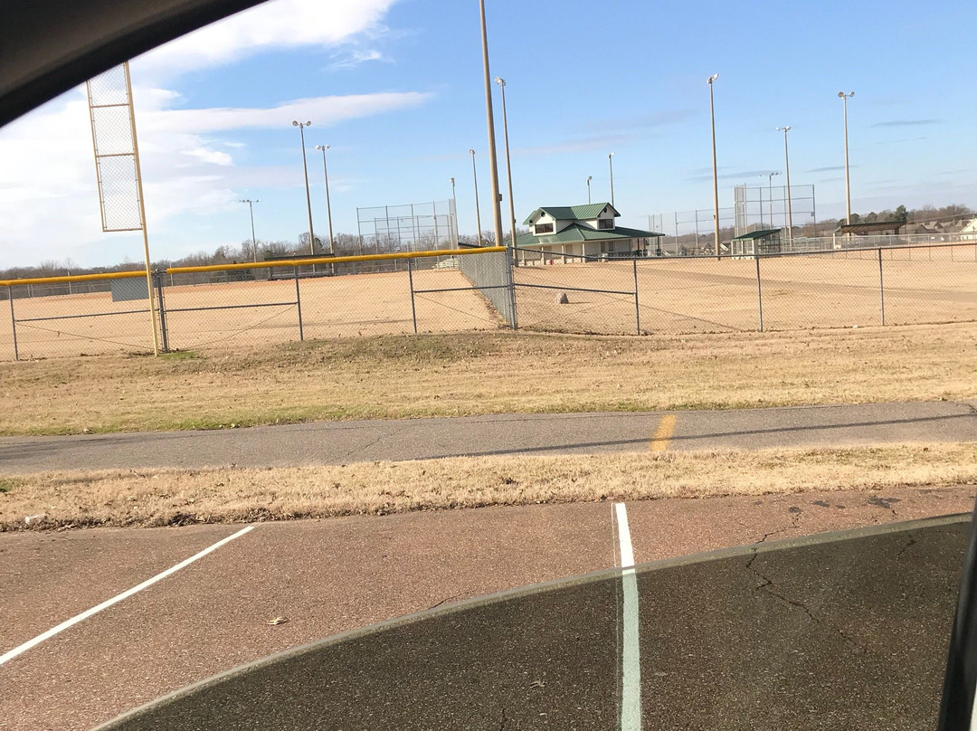 Olive Branch City Park-奥利夫布兰奇必去景点