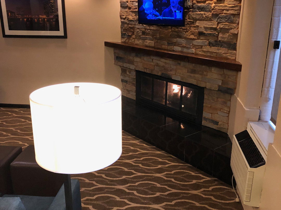 Comfort Inn Grand Rapids Airport主图