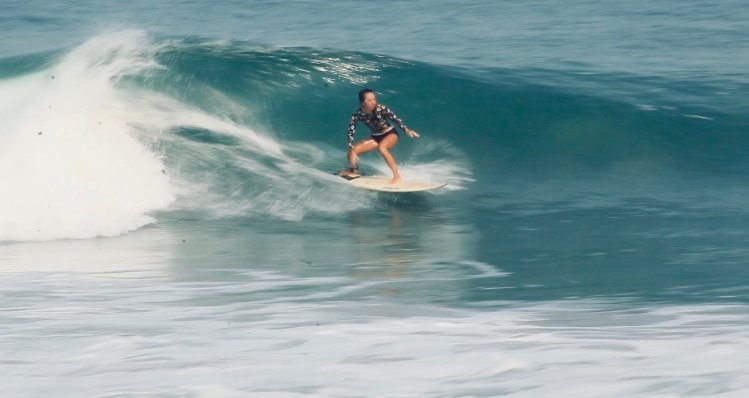 Charly Escondido Surf-埃斯孔迪多港必去景点