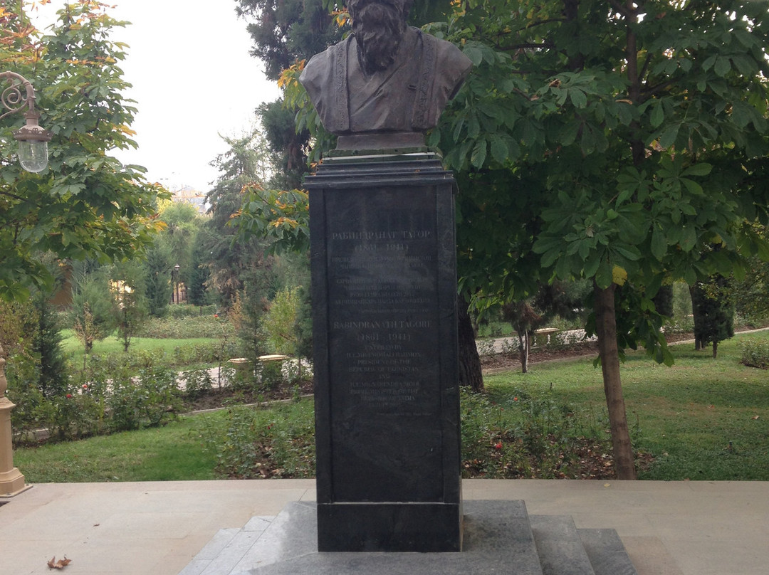 Monument to Rabindranath Tagore-杜尚别必去景点