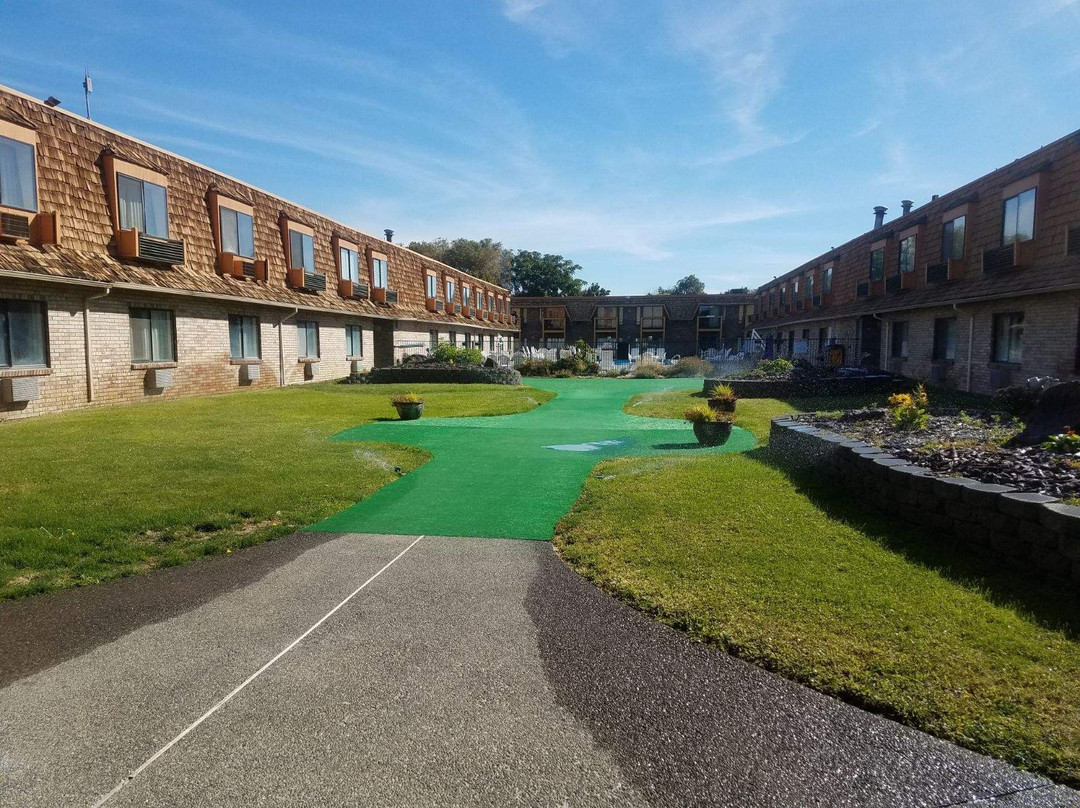 FairBridge Hotel & Conference Center Yakima主图