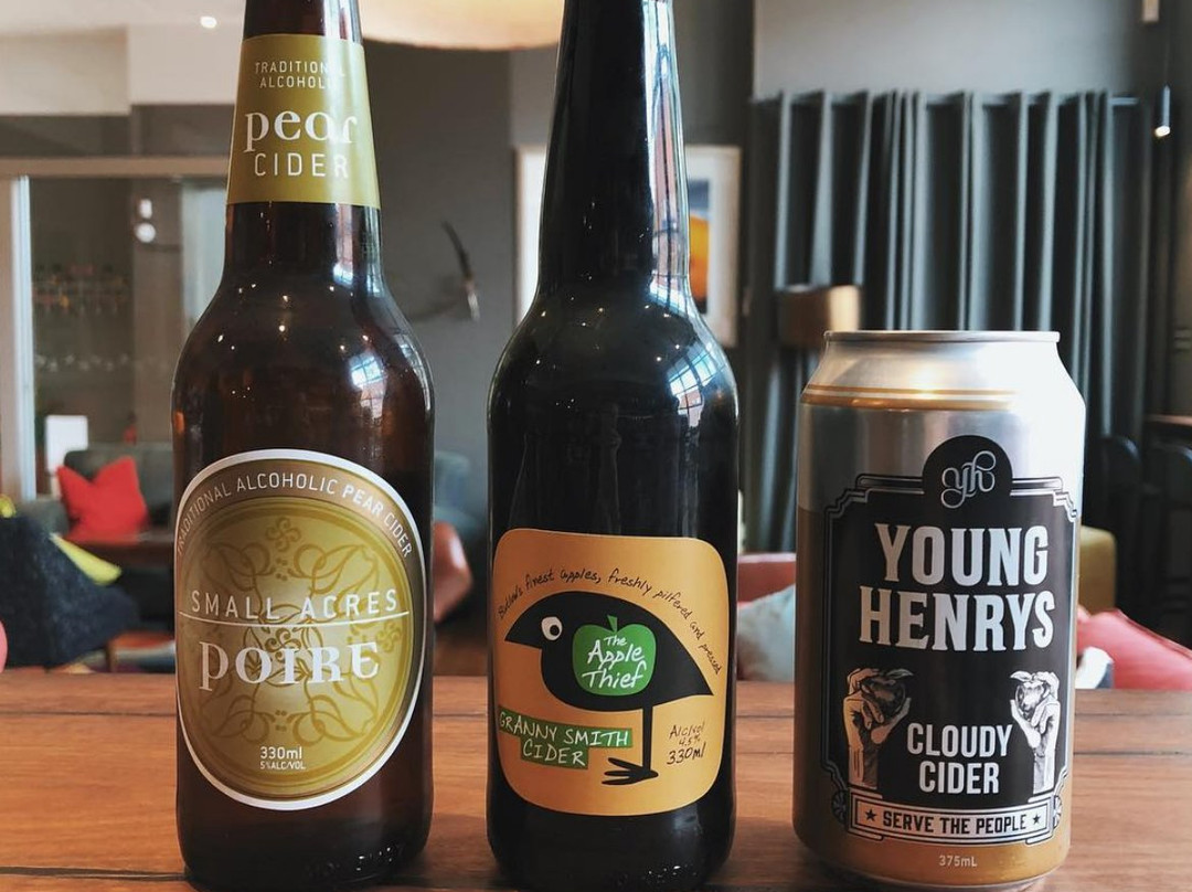 Wine Mosaic Lounge-Moss Vale必去景点