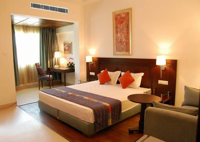 City Hotel