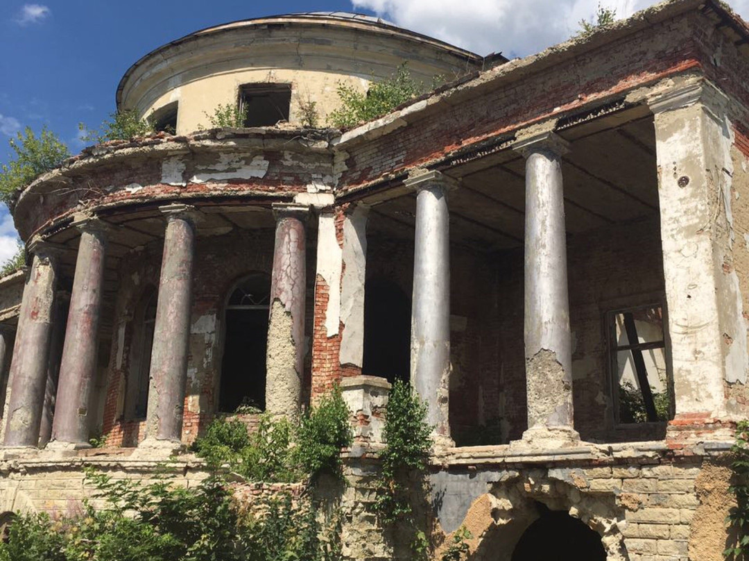 Voyeykova Manor-Kamenka必去景点