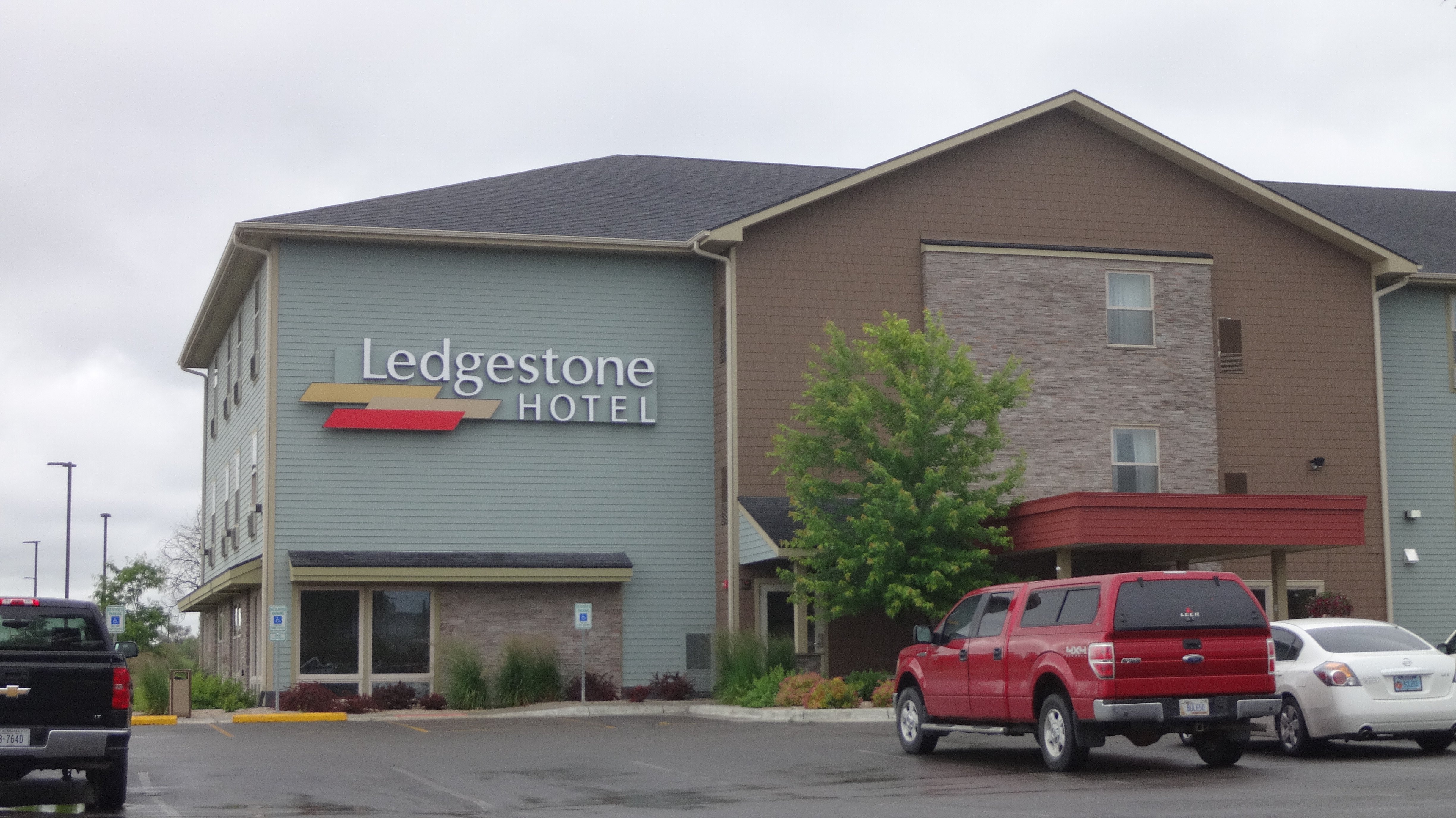 Ledgestone Suites Hotel Billings-浴室