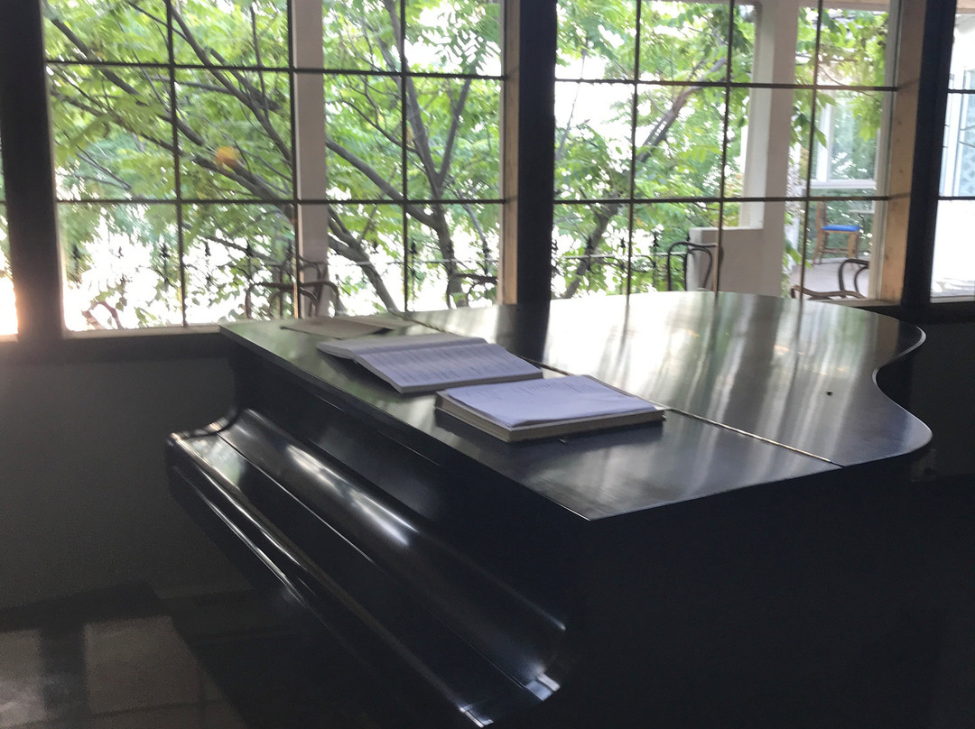 God's Mountain Estate主图