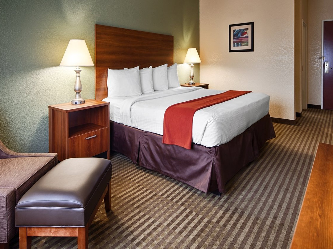 威斯贝斯特韦斯特酒店主图