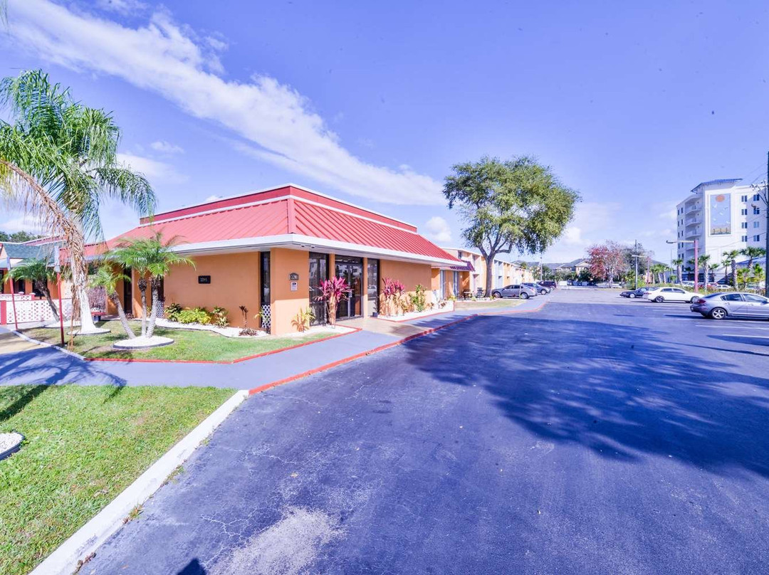 Stayable Suites Kissimmee East主图