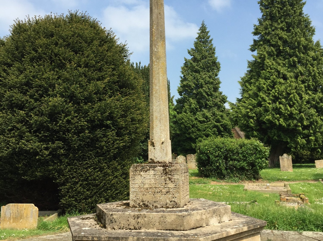 Langham & Barleythorpe War Memorial景点图片