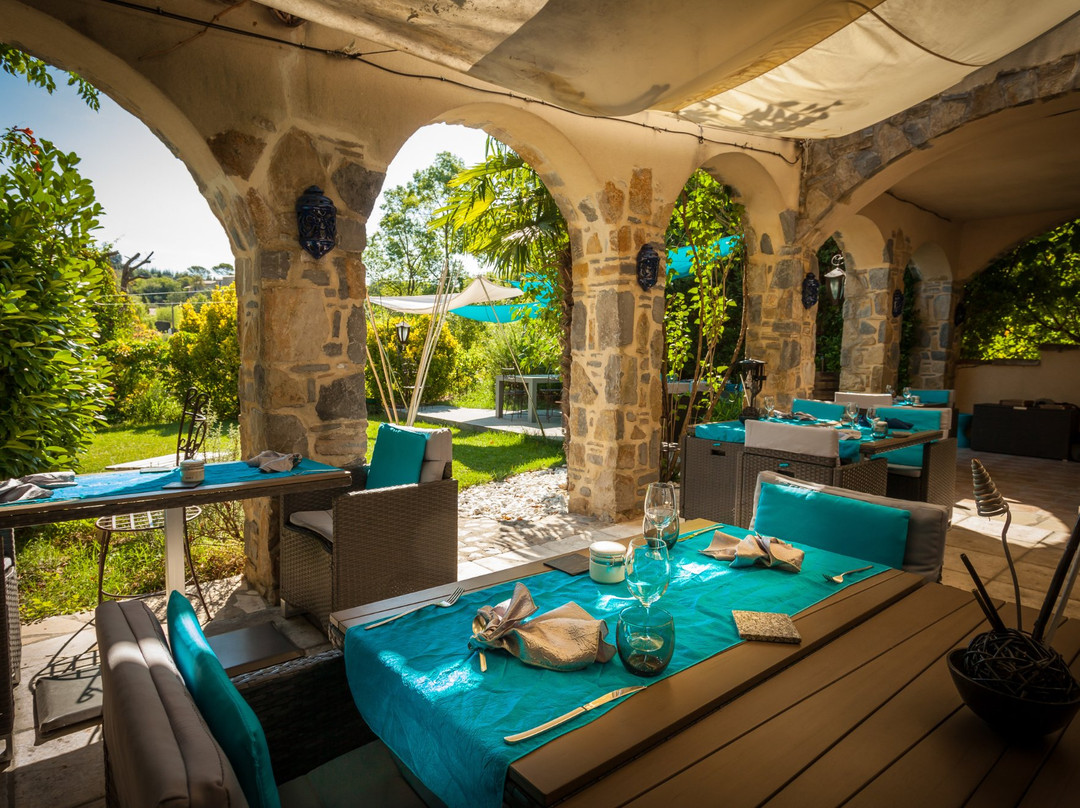 Le Jardin aux Sources Chambres主图