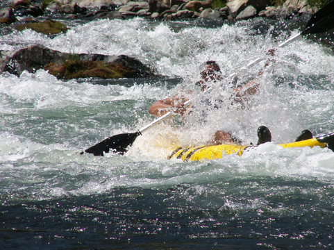 Old Bridge Rafting-Lewiston必去景点