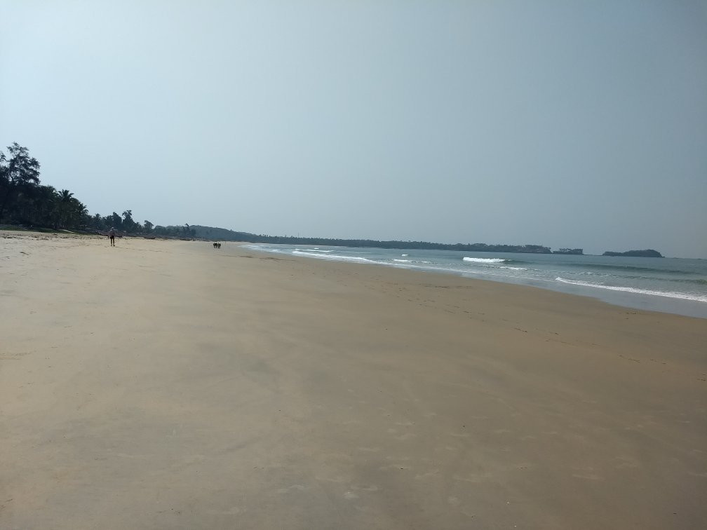 Shiroda Beach景点图片