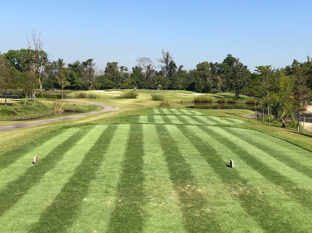 North Hill Golf Club-Ban Waen必去景点