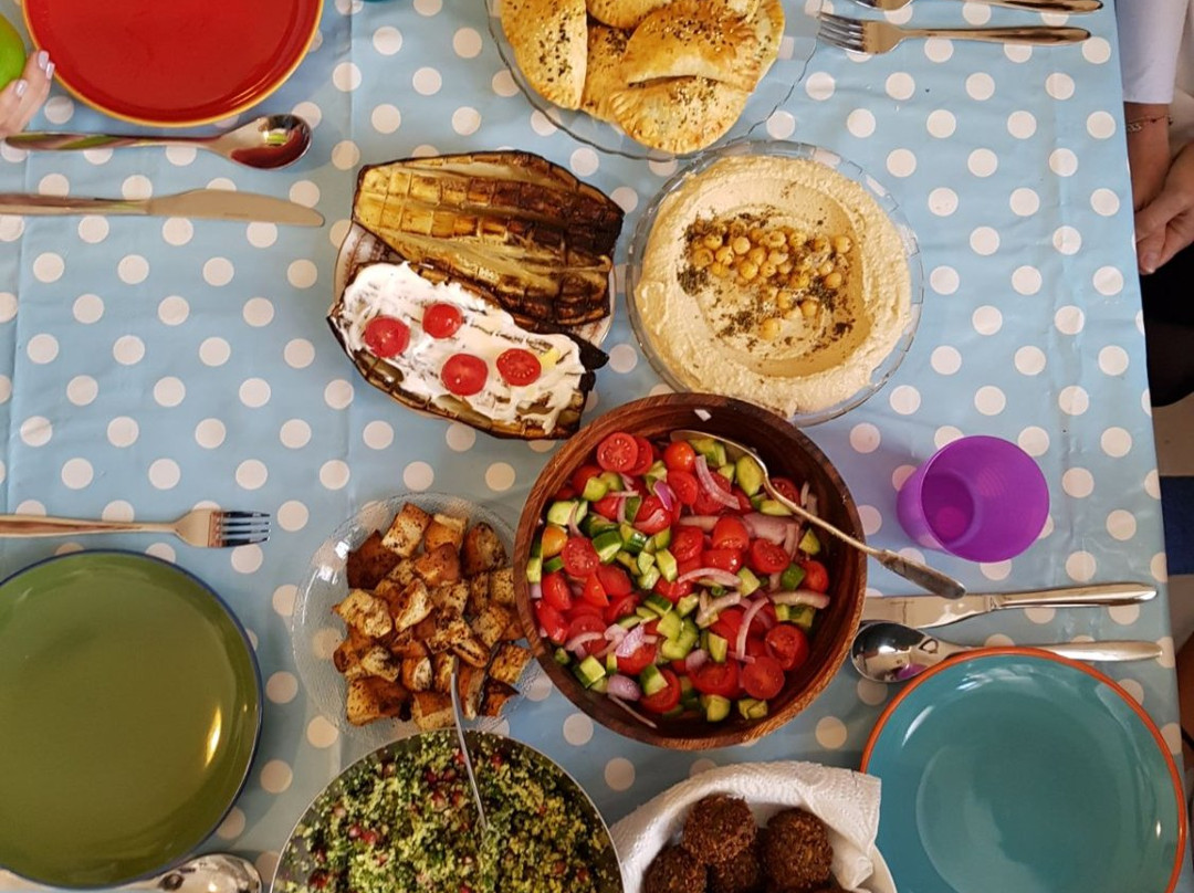 Eat & Meet Jerusalem - Cooking class景点图片