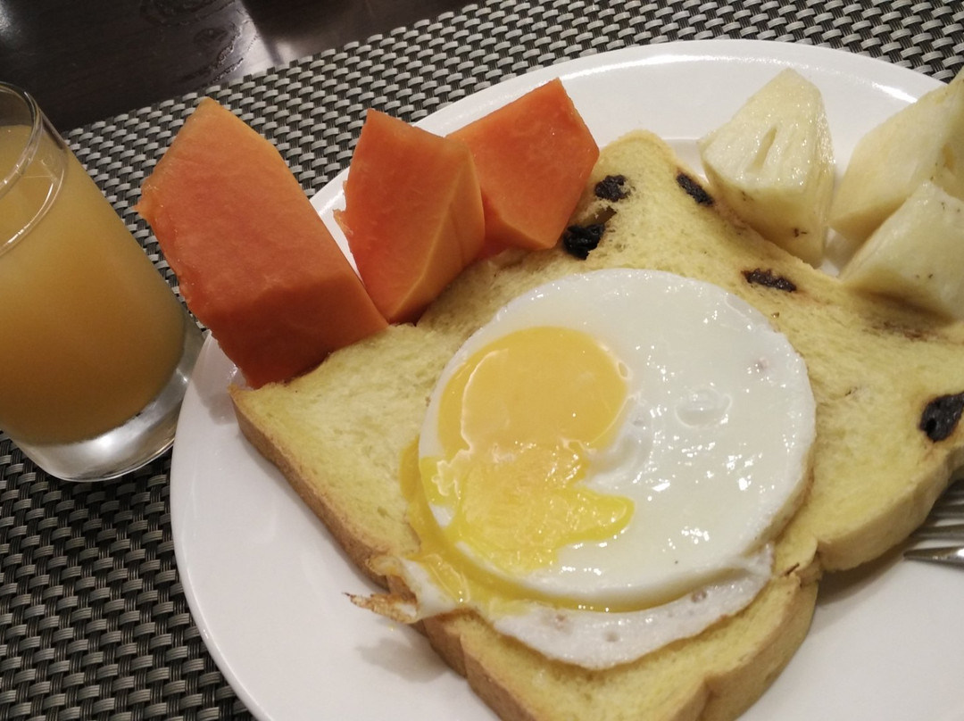 古晋帝国酒店主图