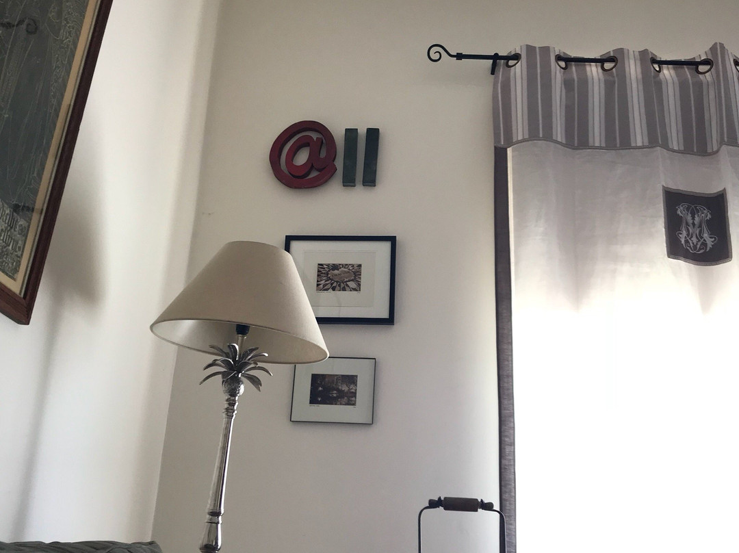 At Eleven - La Petite Maison主图