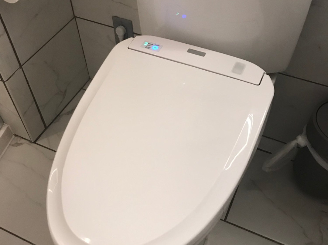 The Current Iowa, Autograph Collection主图