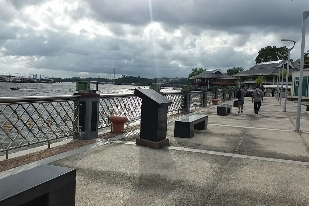 Dermaga Diraja Bandar Seri Begawan-斯里巴加湾必去景点