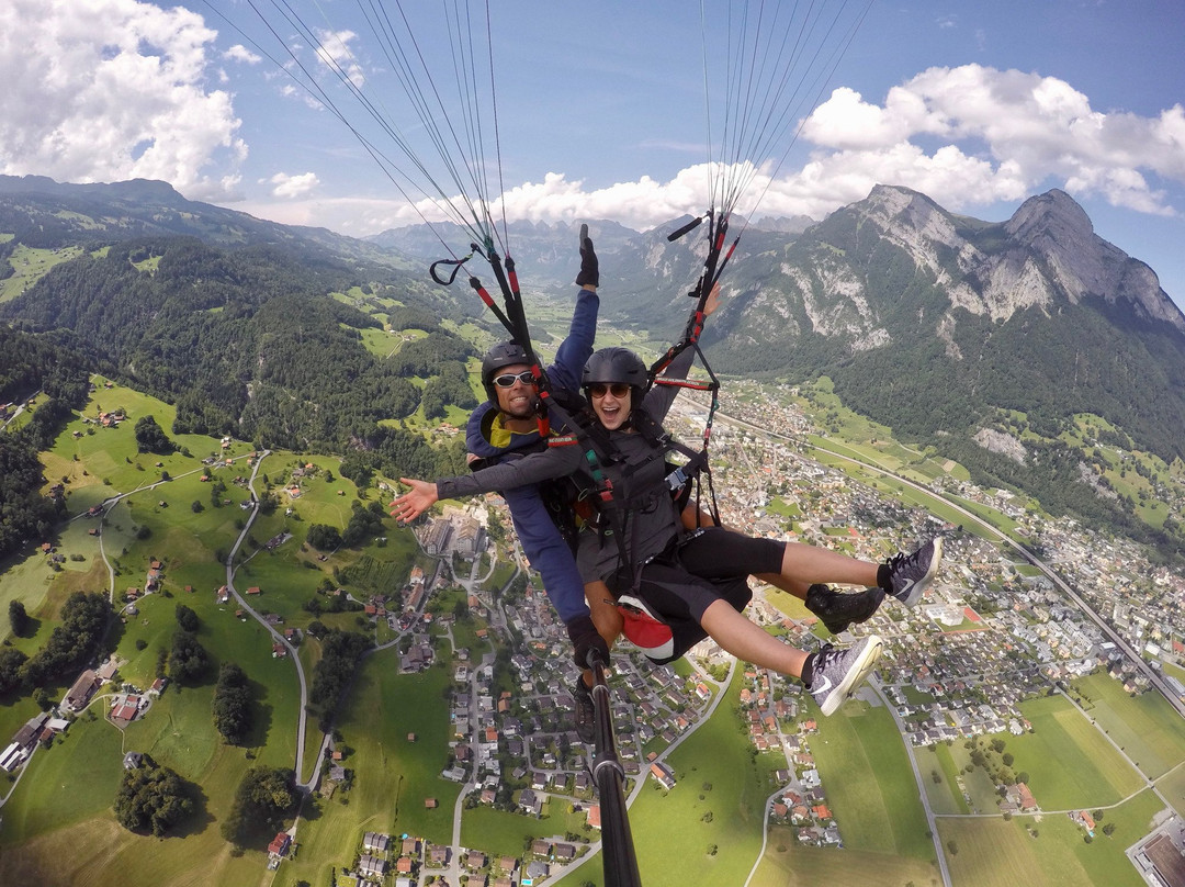 Chickenwings Paragliding Adventure-Vilters必去景点
