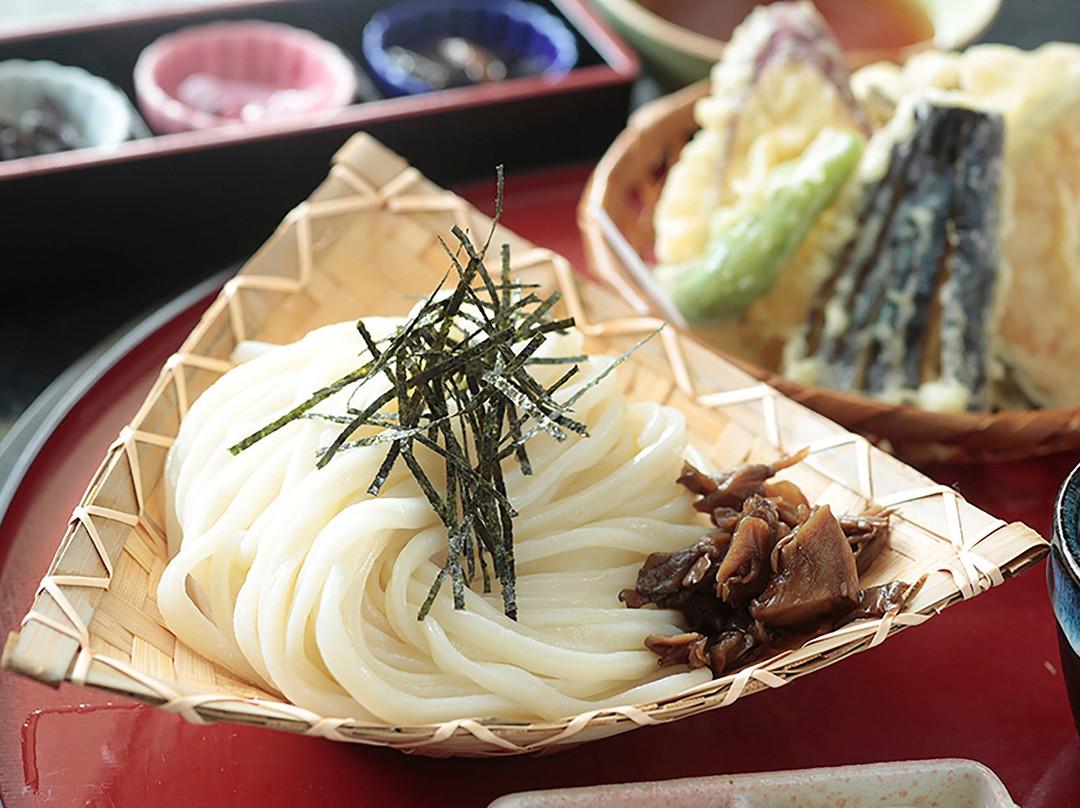 万葉亭