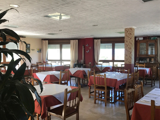 Portosin餐馆和美食-Restaurante Universal