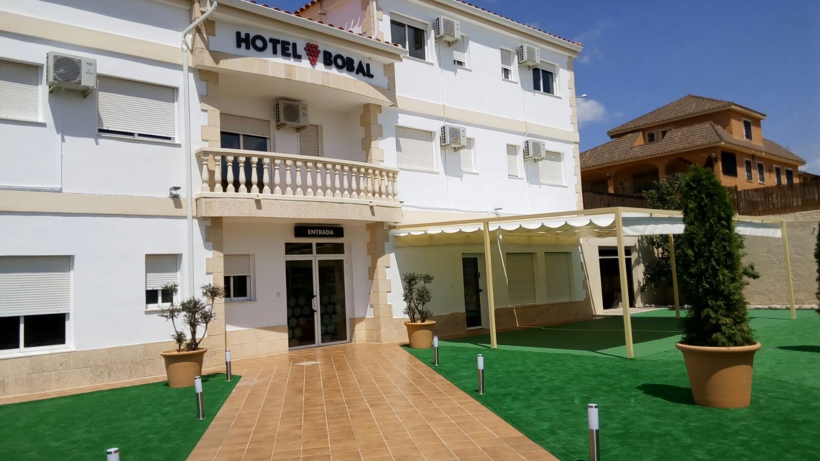 Hotel Bobal-官方