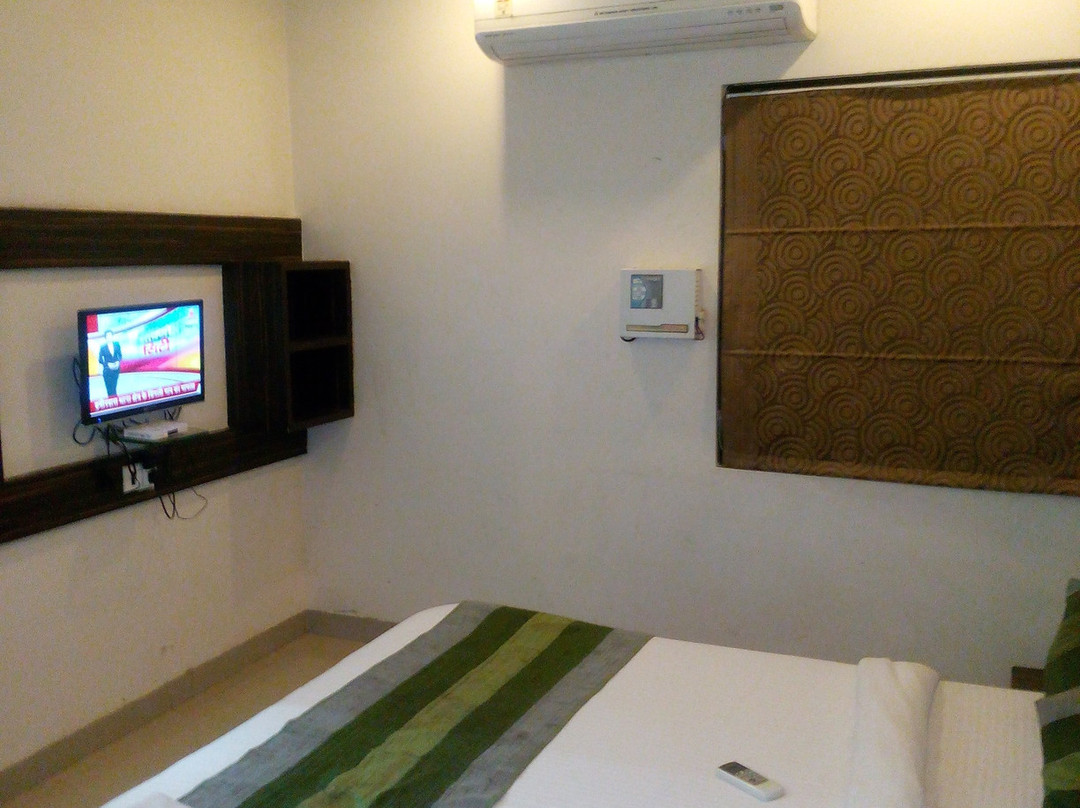 OYO 28633 Hotel Hill Villa主图