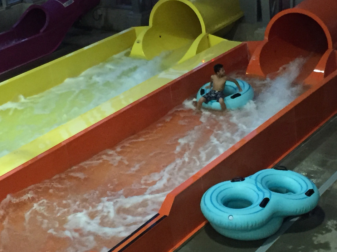 Water-Zoo Indoor Water Park-Clinton必去景点