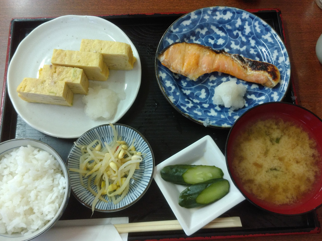 かめや