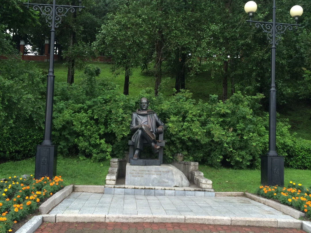 N.P. Zadornov Monument-哈巴罗夫斯克必去景点