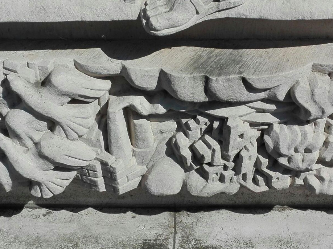 Denkmal "Der Fährmann"-马格德堡必去景点