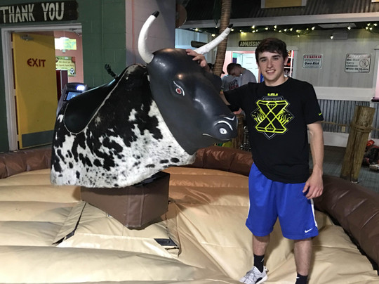 The Zone Rolla's Family Entertainment-罗拉必去景点