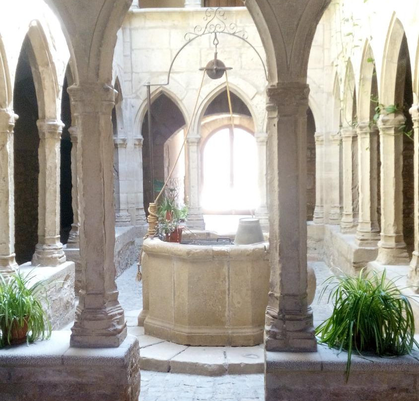 Antiguo Hospital de Santa Magdalena景点图片