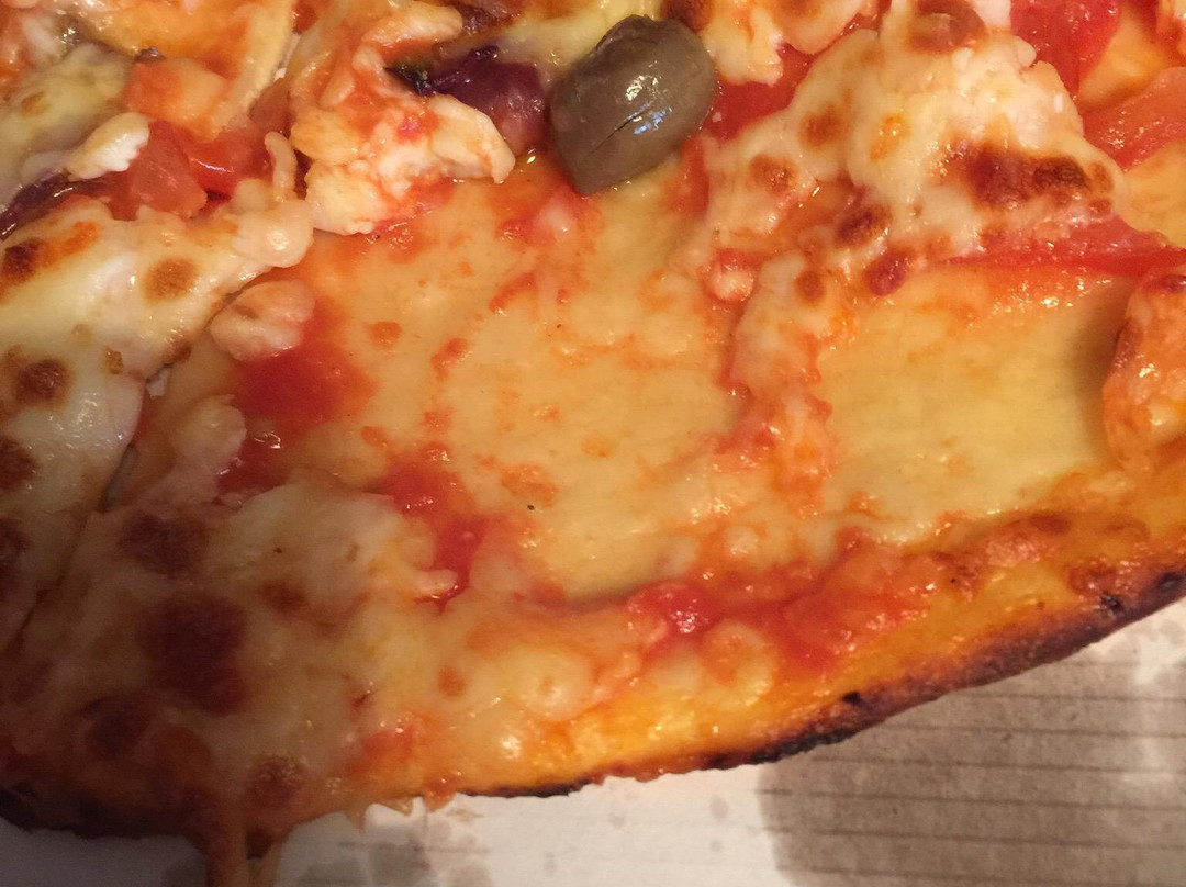 Tonton Pizza