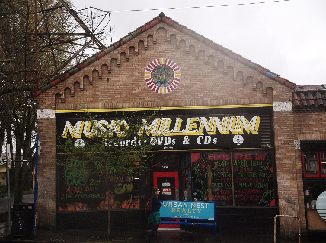 Music Millennium-波特兰必去景点