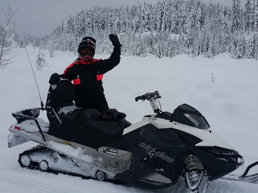 Rainbow Mountain-惠斯勒必去景点