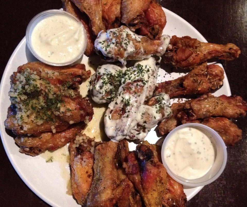 Mongmong-Toto-Maite餐馆和美食-Horse & Cow