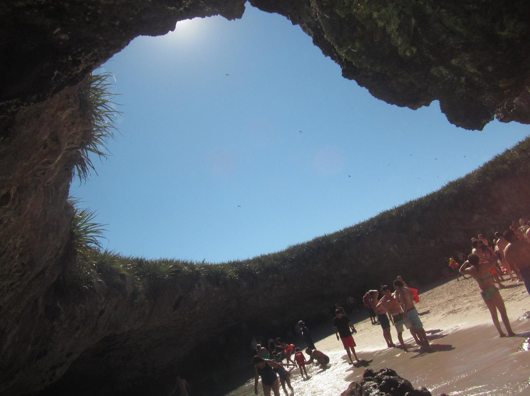 Punta Mita Charters-蓬塔米塔必去景点