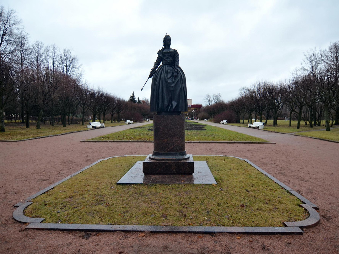 Monument to Empress Catherine II景点图片