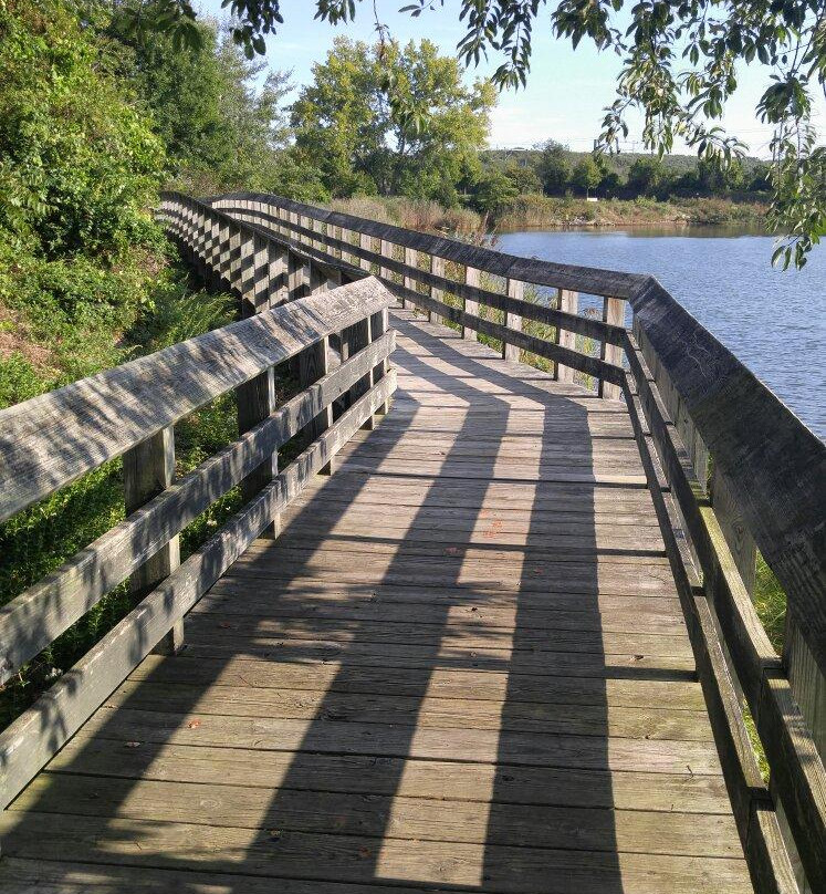 Poquonnock River Walkway-格罗顿必去景点