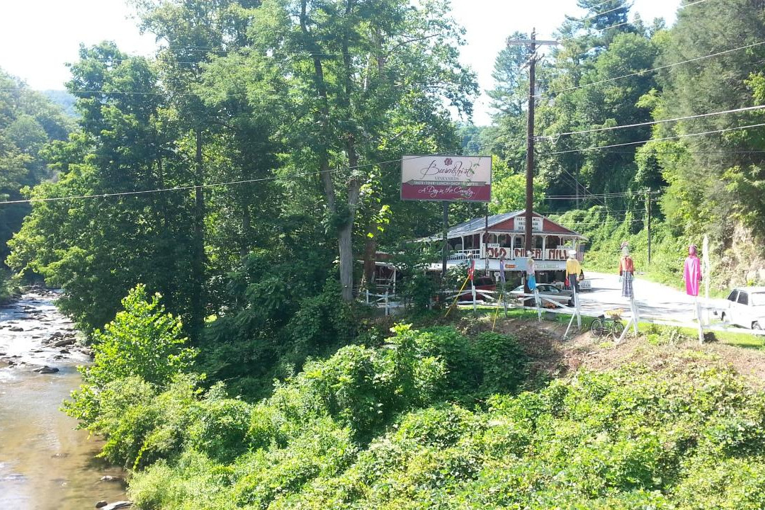 The Old Cider Mill & Applesolutely Gift Shop景点图片