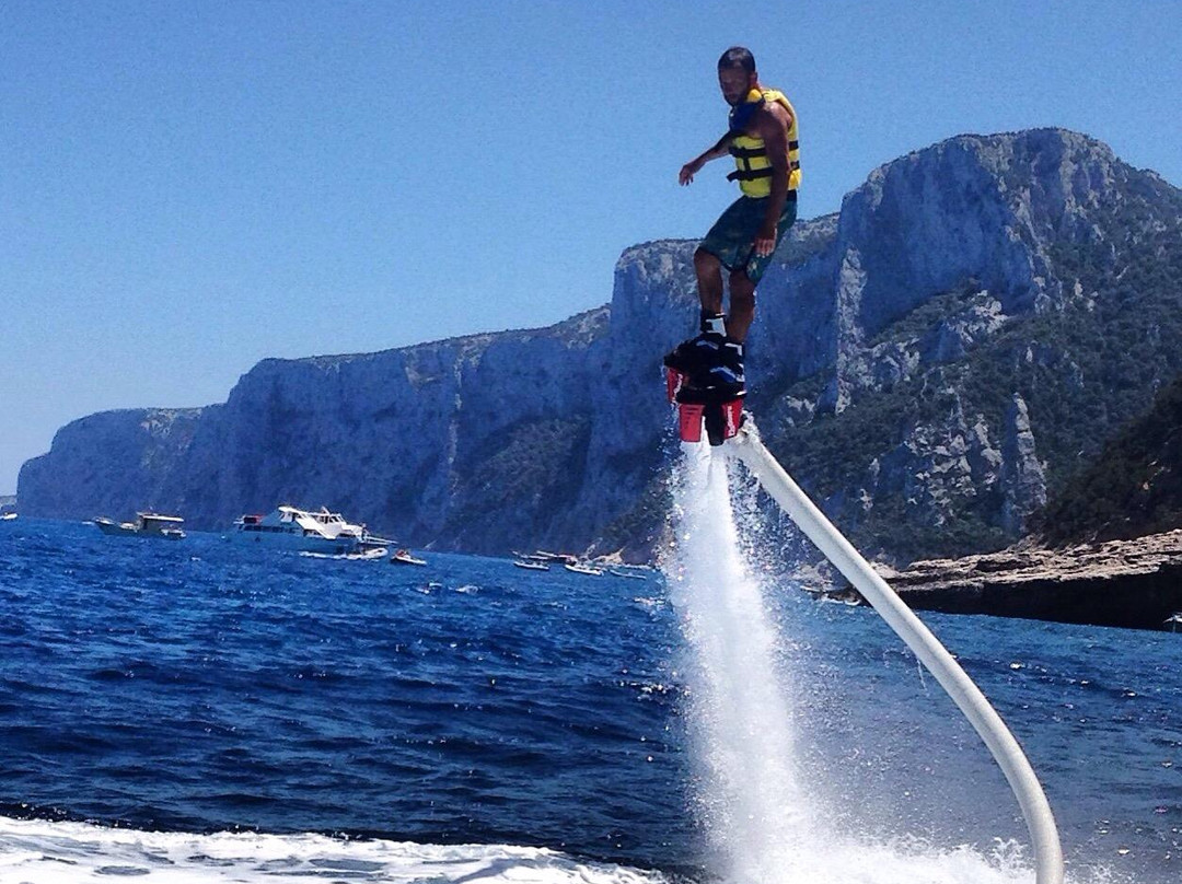 Flyboard Hoverboard Sardinia-Santa Maria Navarrese必去景点