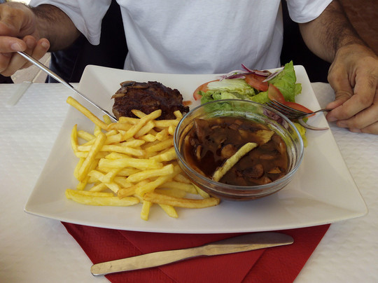 Portinho da Arrabida餐馆和美食-O Zeca